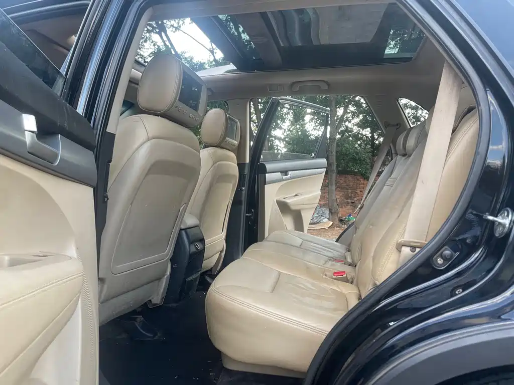 Kia Sorento 2013 2.2T 7-seat Diesel Comfort Edition 2015 - thumbnail 6