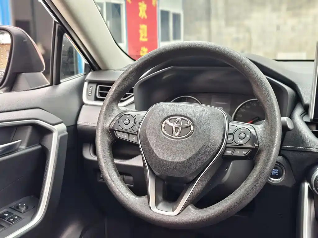 Toyota Venza 2020 2.0L CVT 2WD Luxury Edition 2021 - thumbnail 8