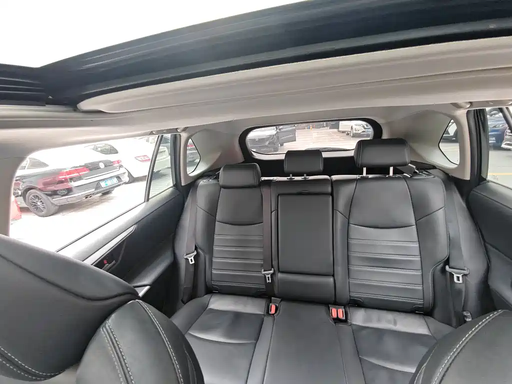 Toyota Venza 2020 2.0L CVT 2WD Luxury Edition 2021 - thumbnail 14