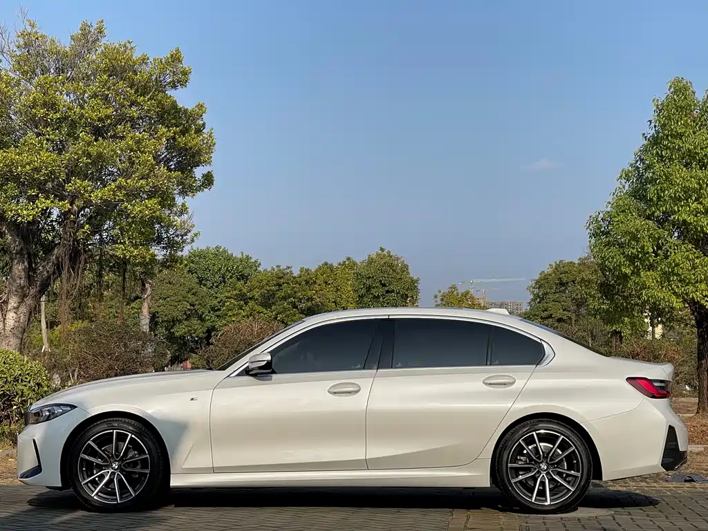 BMW BMW 3 Series 2024 320Li M Sport Package 2024 - thumbnail 16