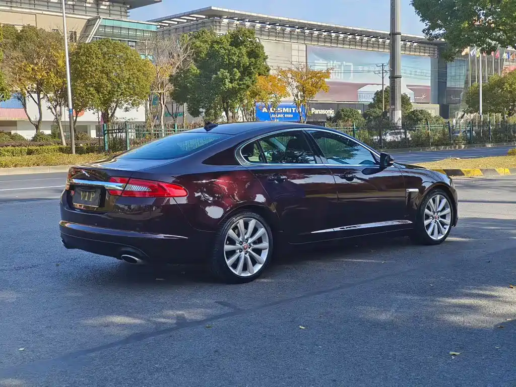 Jaguar Jaguar XF 2015 XF 2.0T Elegant Edition 2018 - thumbnail 9