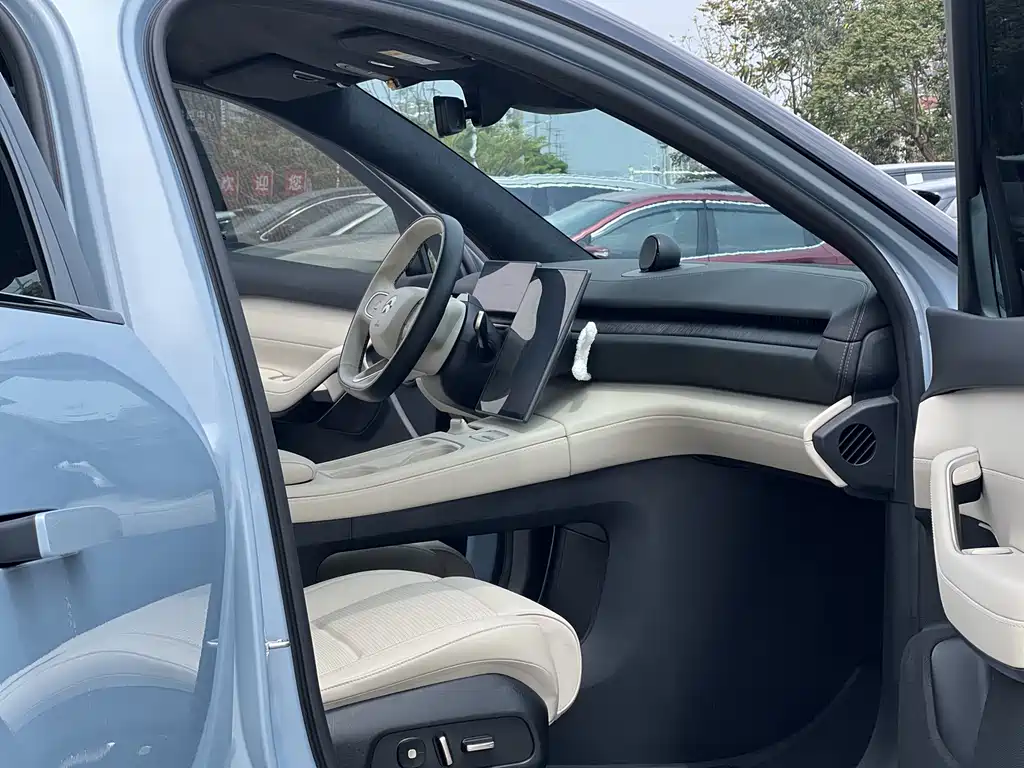 NIO NIO ES6 2023 75kWh 2024 - thumbnail 10