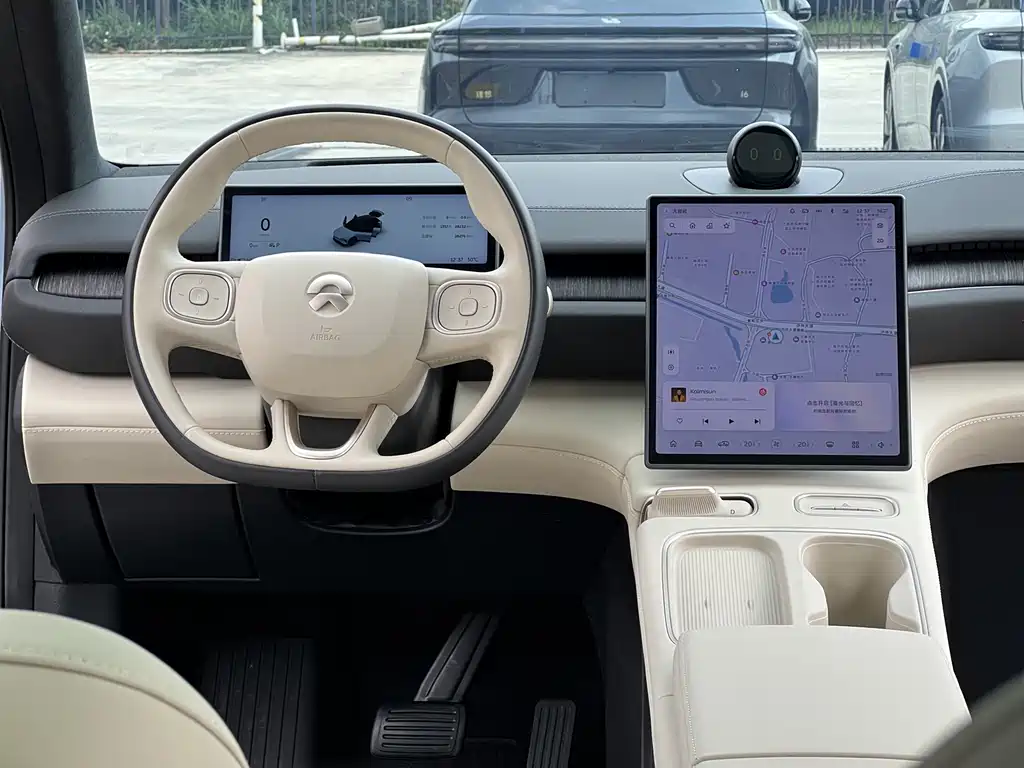 NIO NIO ES6 2023 75kWh 2024 - thumbnail 14