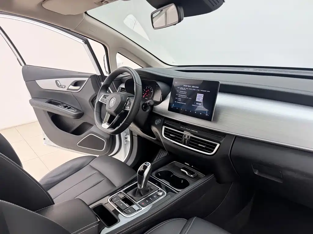 BYD BYD Song MAX 2021 Upgrade Edition 1.5T Automatic Premium 6-Seat 2022 - thumbnail 11
