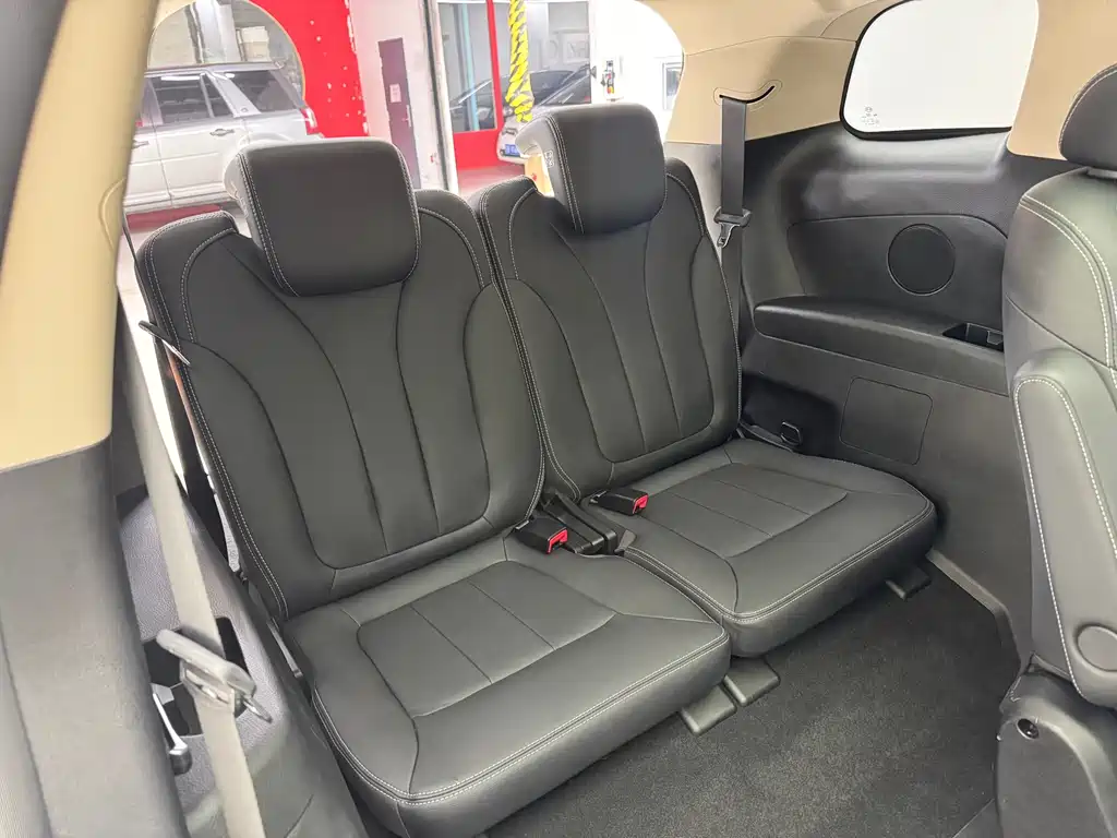 BYD BYD Song MAX 2021 Upgrade Edition 1.5T Automatic Premium 6-Seat 2022 - thumbnail 15