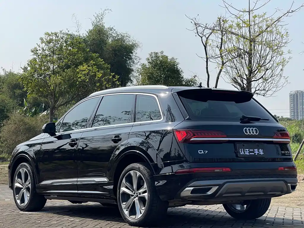 Audi Audi Q7 2021 55 TFSI quattro S line Premium 2021 - thumbnail 6