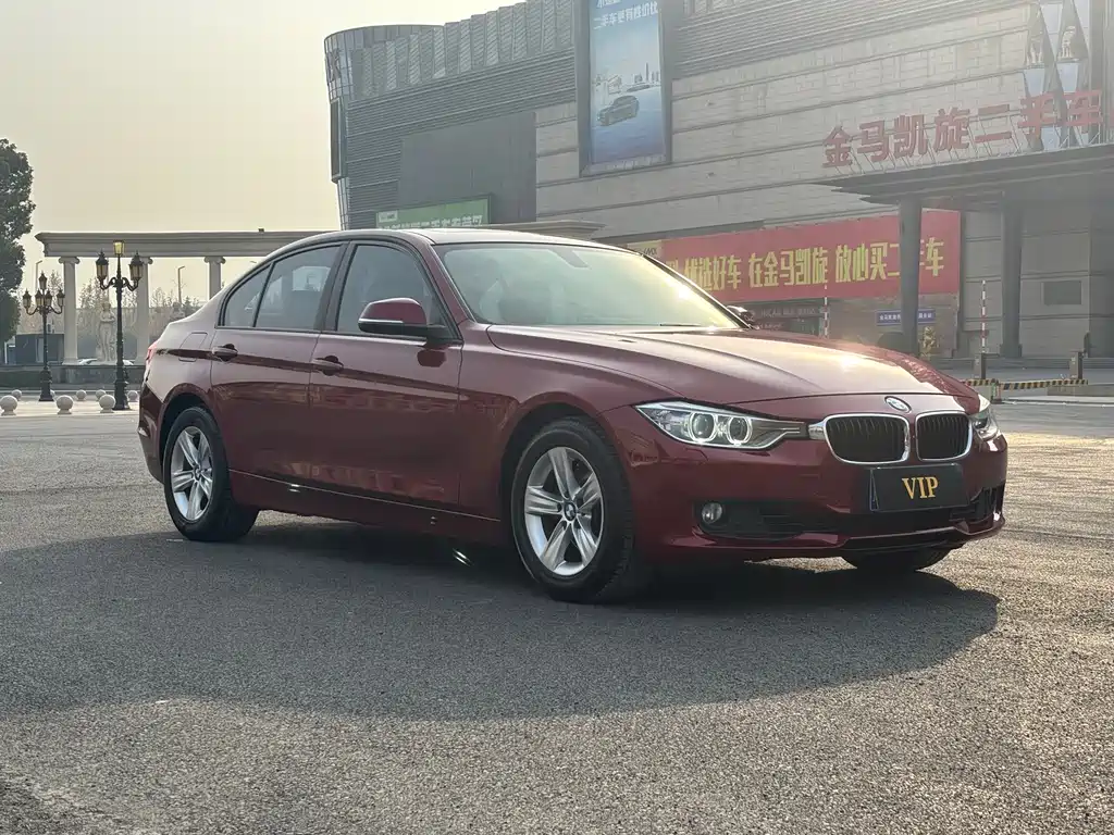 BMW BMW 3 Series 2015 320i Fashion Edition 2015 - thumbnail 2