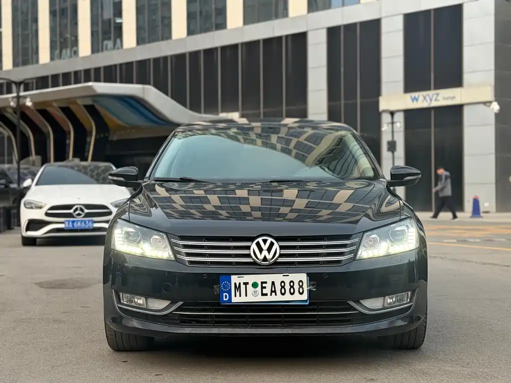 Volkswagen Volkswagen Passat 2013 2.0TSI DSG Supreme Edition 2014 - thumbnail 3