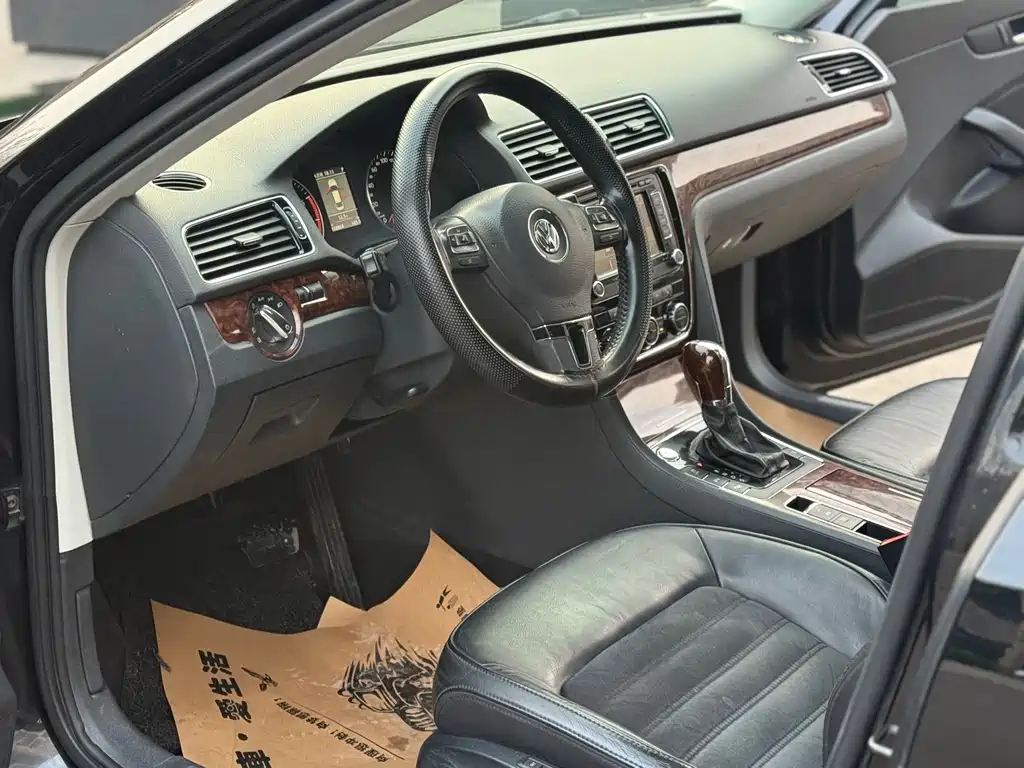 Volkswagen Volkswagen Passat 2013 2.0TSI DSG Supreme Edition 2014 - thumbnail 9