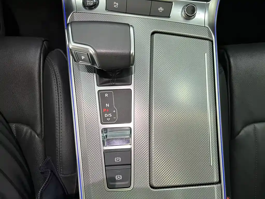 Audi Audi A6L 2022 45 TFSI Premium Dynamic Edition 2022 - thumbnail 17