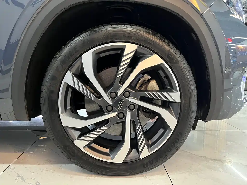 Geely Auto Geely Xingyue L 2021 2.0TD High Power Automatic AWD Flagship 2022 - thumbnail 7
