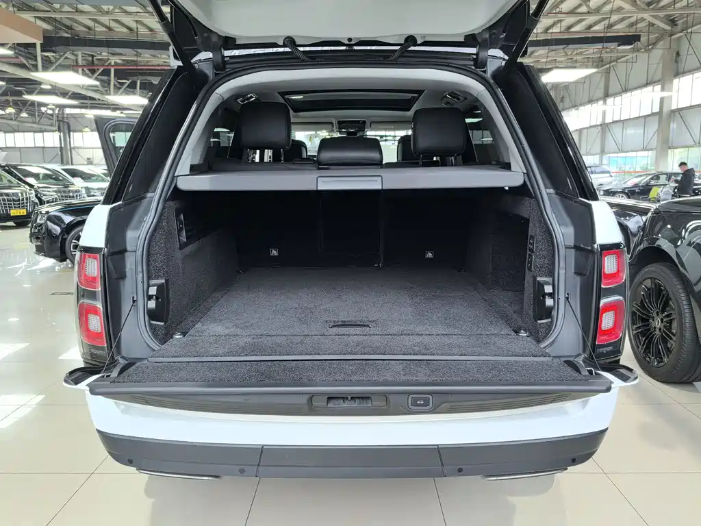 Land Rover Range Rover 2019 3.0 SC V6 Autobiography Long Wheelbase 2019 - thumbnail 11