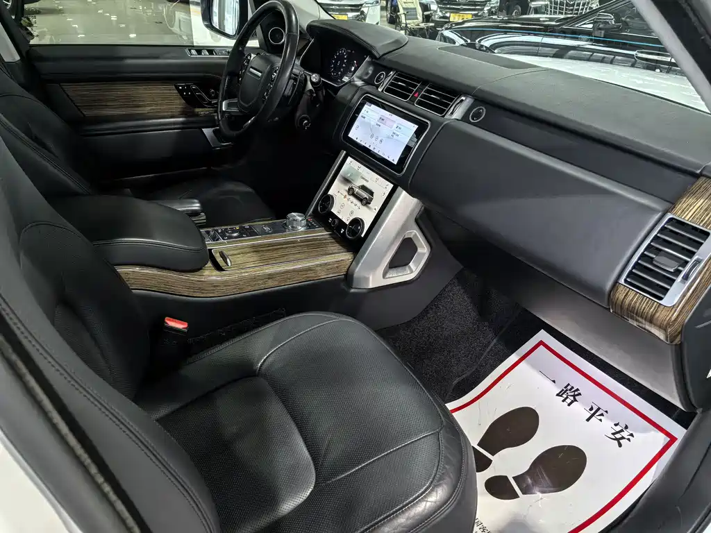 Land Rover Range Rover 2019 3.0 SC V6 Autobiography Long Wheelbase 2019 - thumbnail 25