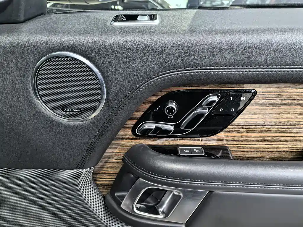 Land Rover Range Rover 2019 3.0 SC V6 Autobiography Long Wheelbase 2019 - thumbnail 26
