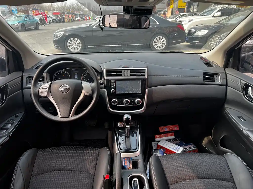 Nissan Nissan Tiida 2016 1.6L CVT Intelligent Edition 2016 - thumbnail 6