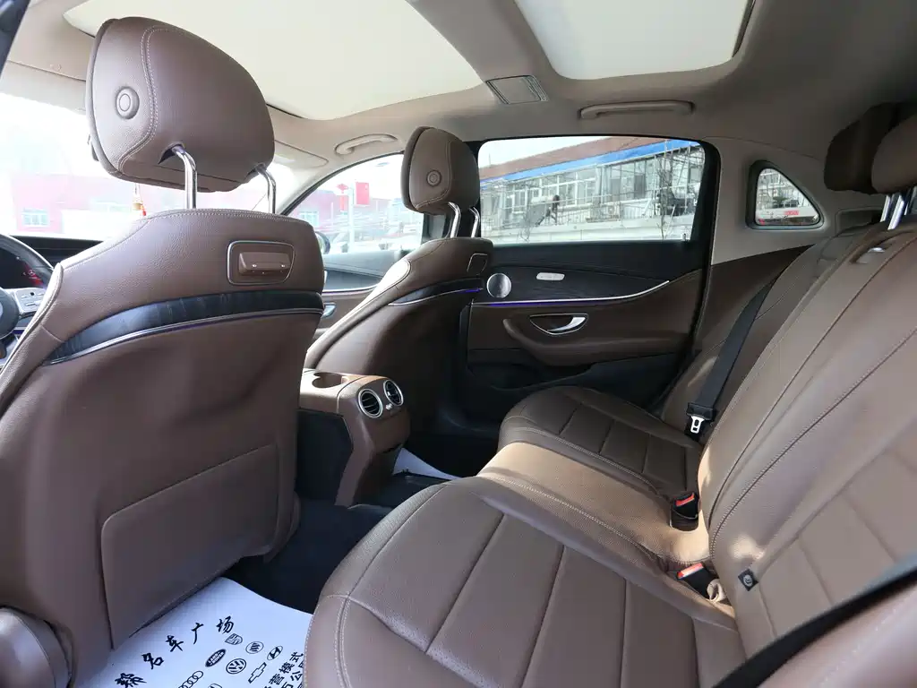 Mercedes-Benz Mercedes-Benz E-Class 2019 Model Year Facelift E 300 L Sport Style 2019 - thumbnail 11