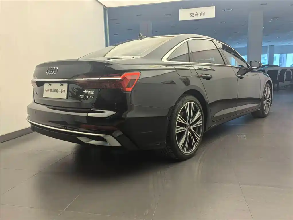 Audi Audi A6L 2025 45 TFSI Premium Dynamic Edition 2025 - thumbnail 4
