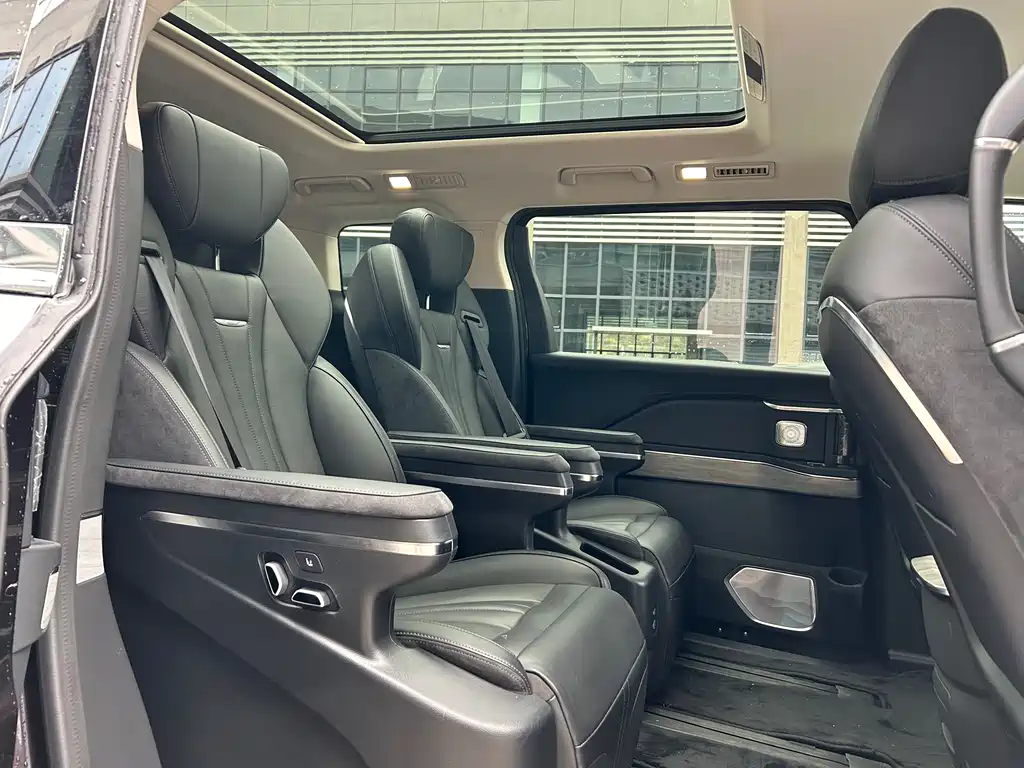 Hongqi Hongqi HQ9 PHEV 2024 2.0T AWD Business Edition 2024 - thumbnail 7