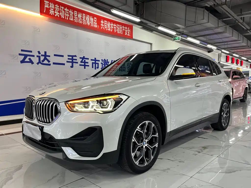 BMW BMW X1 2021 sDrive25Li Leading Edition 2021 - thumbnail 2