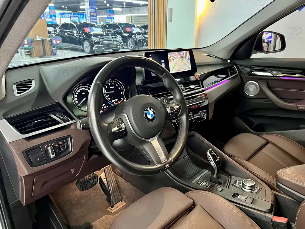 BMW BMW X1 2021 sDrive25Li Leading Edition 2021 - thumbnail 10