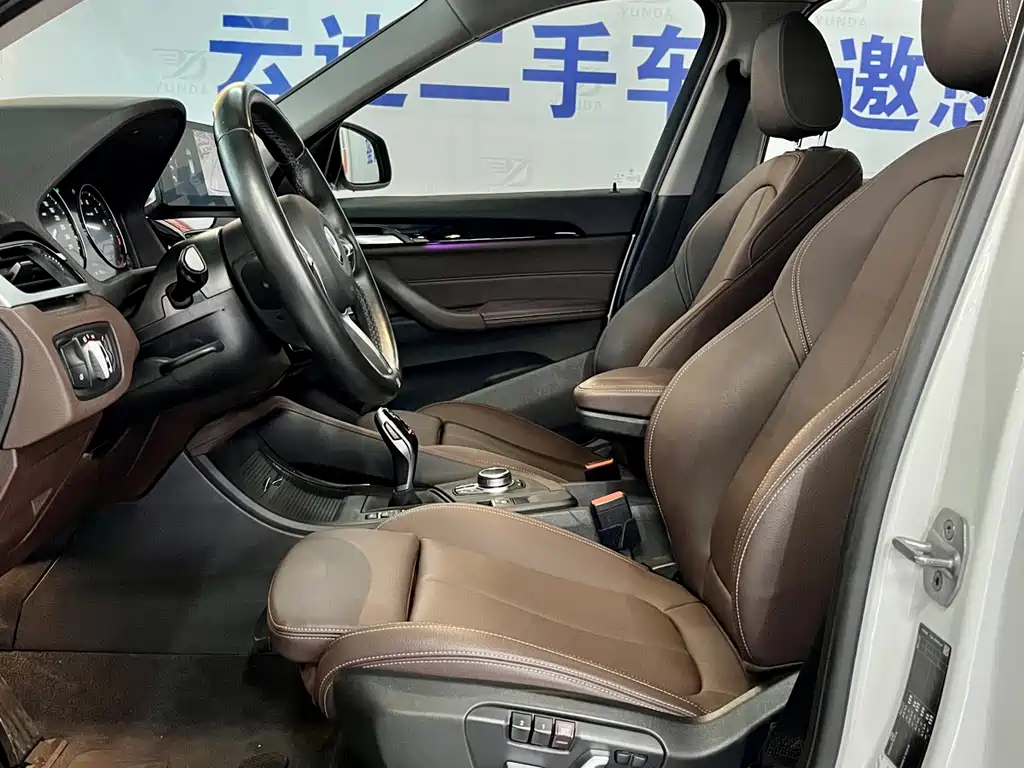 BMW BMW X1 2021 sDrive25Li Leading Edition 2021 - thumbnail 11