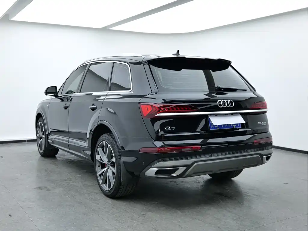 Audi Audi Q7 2022 55 TFSI quattro S line Sport Package 2022 - thumbnail 10