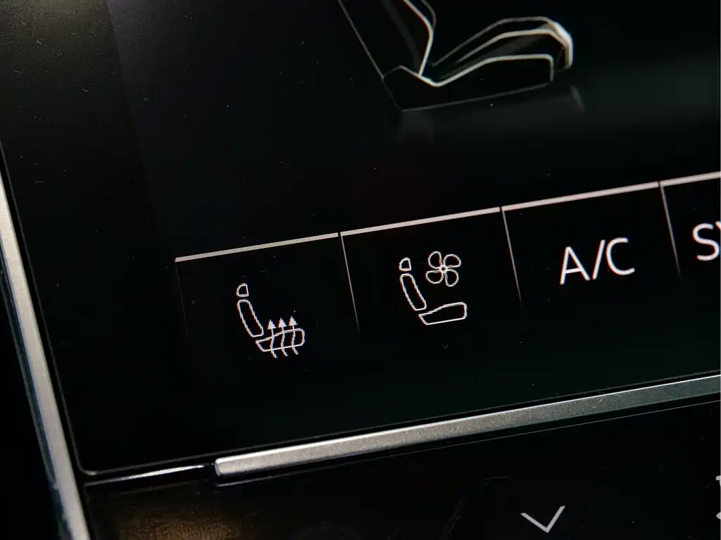 Audi Audi Q7 2022 55 TFSI quattro S line Sport Package 2022 - thumbnail 28