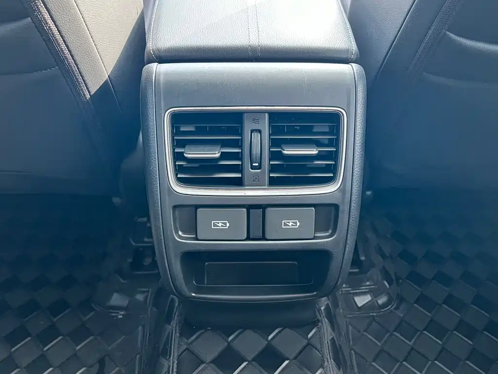 Honda Honda Accord 2022 260TURBO Luxury Edition 2023 - thumbnail 8