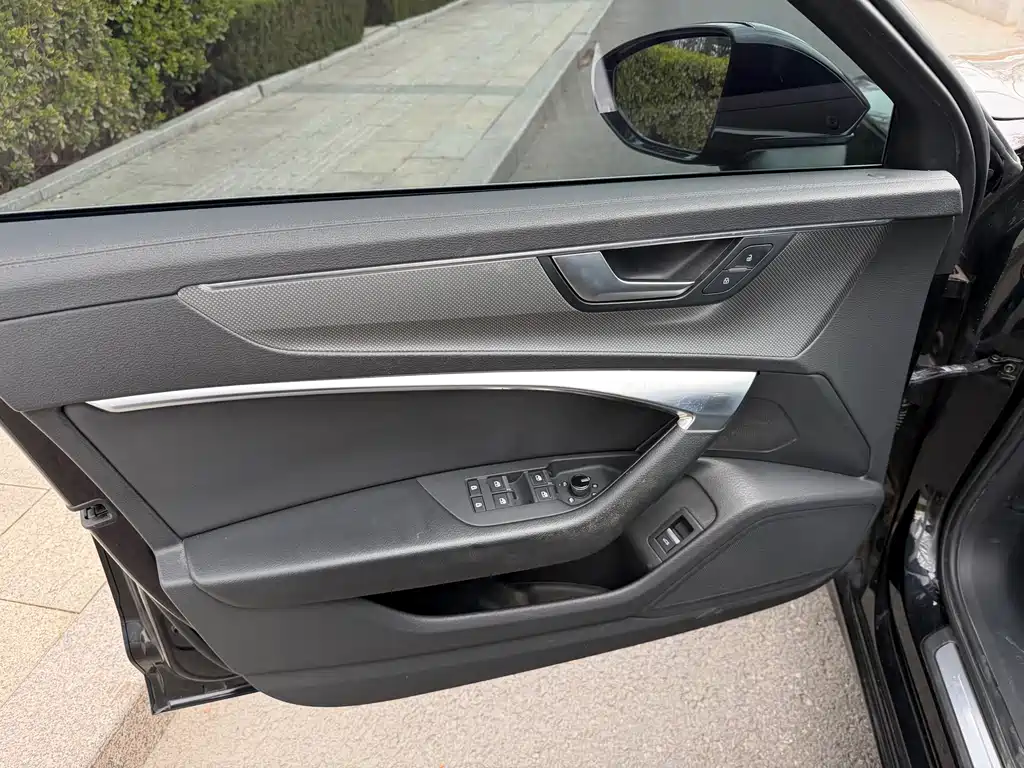 Audi Audi A6L 2022 45 TFSI Premium Dynamic Edition 2022 - thumbnail 6