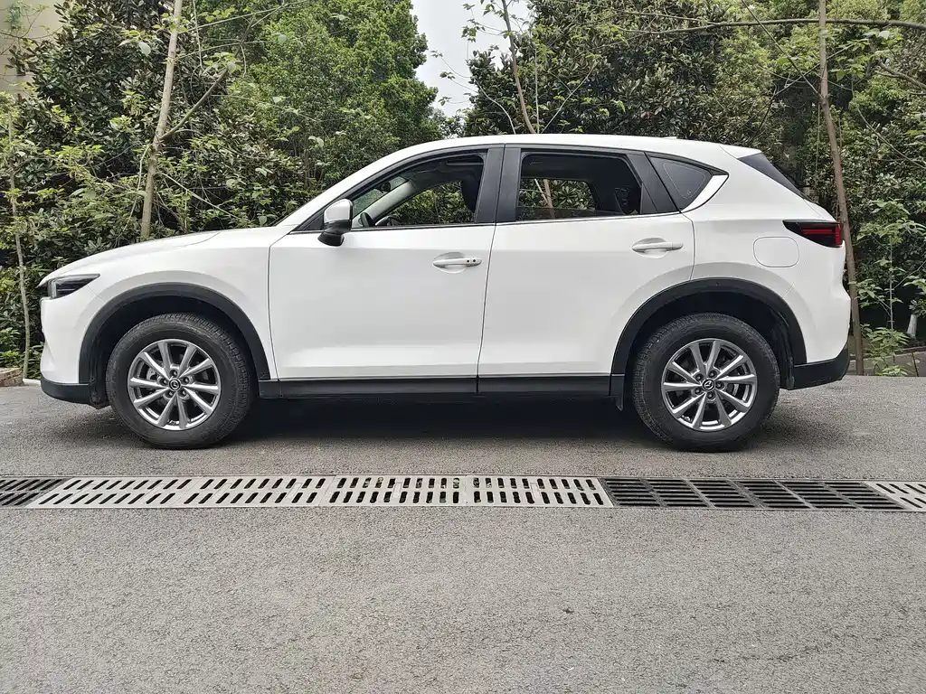 Mazda Mazda CX-5 2022 2.0L Automatic 2WD Smart Luxury Edition 2022 - thumbnail 5