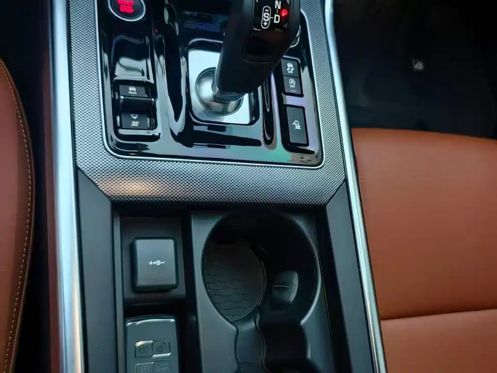 Jaguar Jaguar XEL 2021 2.0T 250PS R-DYNAMIC SE Tech Sport Edition 2022 - thumbnail 18