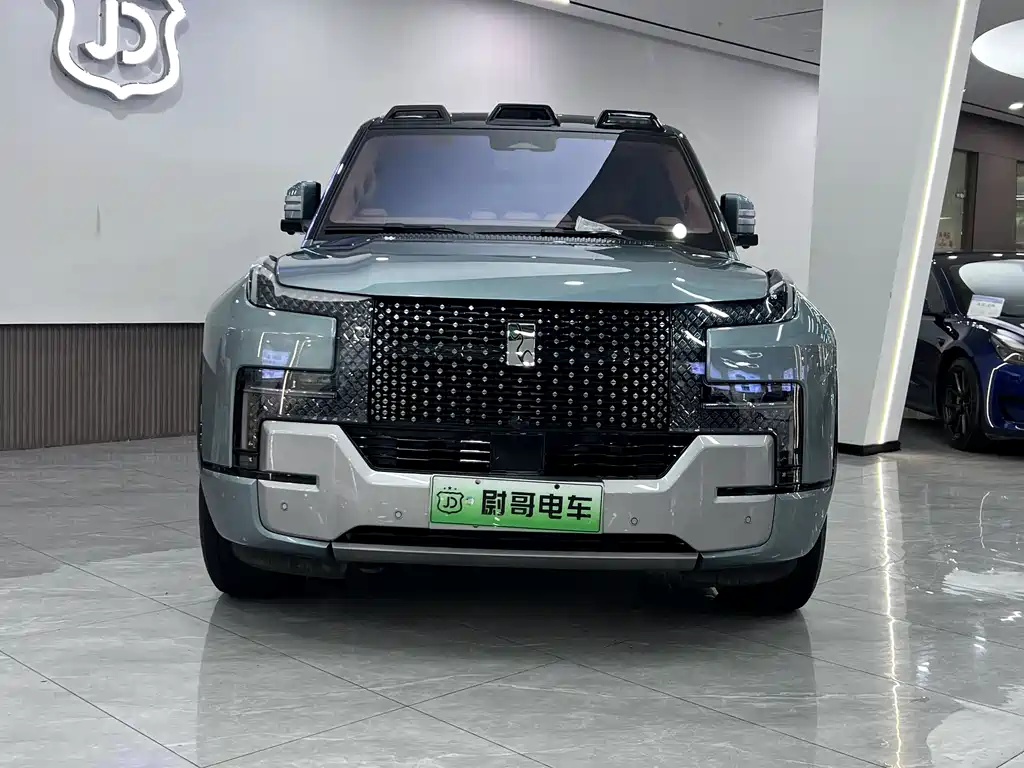 BYD BYD U8 2023 Luxury Edition 2024 - thumbnail 2