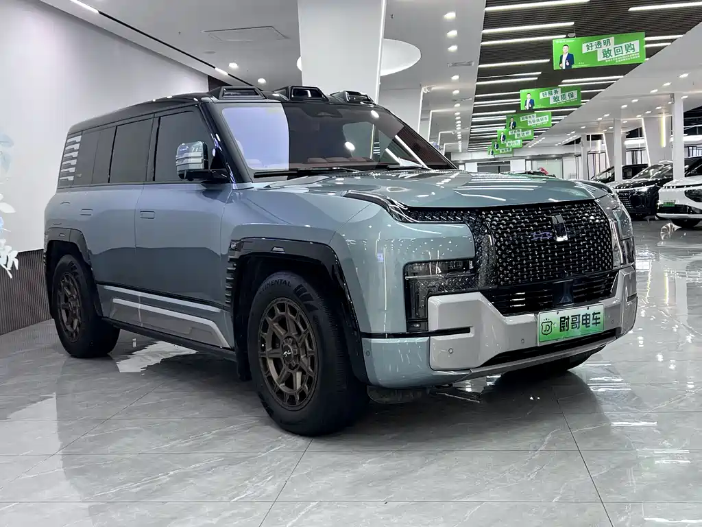 BYD BYD U8 2023 Luxury Edition 2024 - thumbnail 3