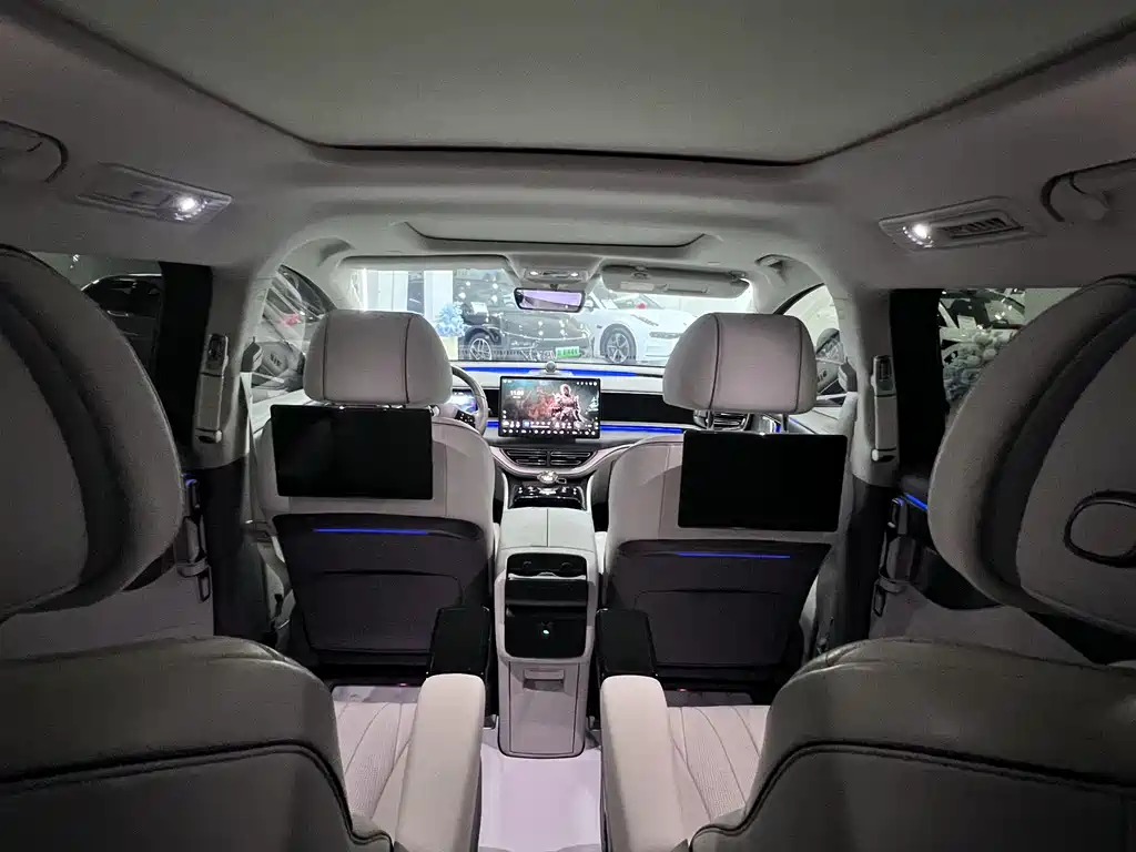Denza DENZA D9 2022 DM-i 970 AWD Premium Edition 2023 - thumbnail 10