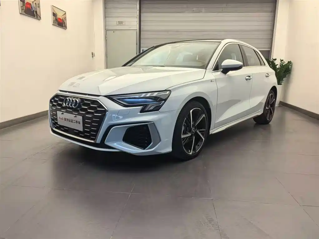 Audi Audi A3 Sportback 35 TFSI 2023 Model Year Fashion Sport Edition 2024
