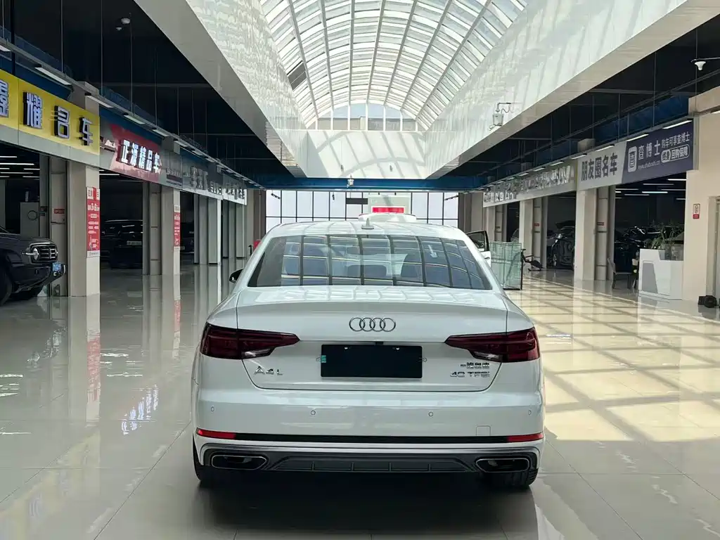 Audi Audi A4L 2019 40 TFSI Fashion Edition China V 2019 - thumbnail 5