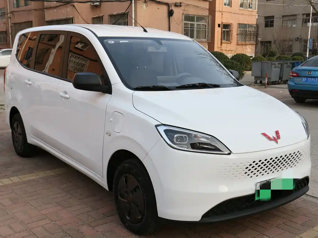 Wuling Motors Wuling Hongguang New Energy 2025 Model Range-Extended Hybrid 50KM Comfort Version 2025 - thumbnail 3