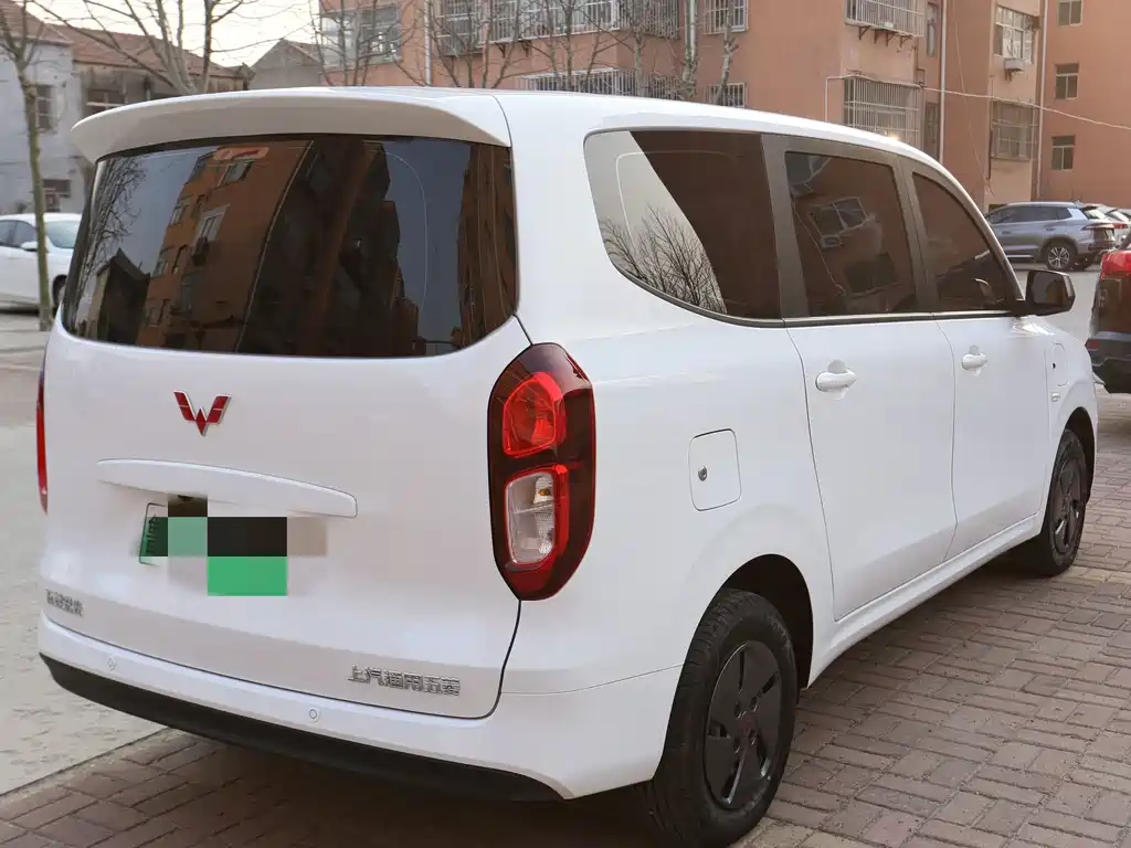 Wuling Motors Wuling Hongguang New Energy 2025 Model Range-Extended Hybrid 50KM Comfort Version 2025 - thumbnail 5