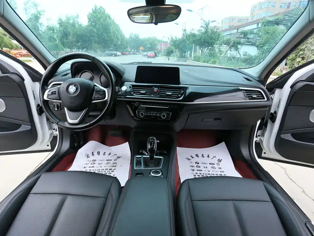 BMW BMW 1 Series 2021 120i M Sport 2021 - thumbnail 9