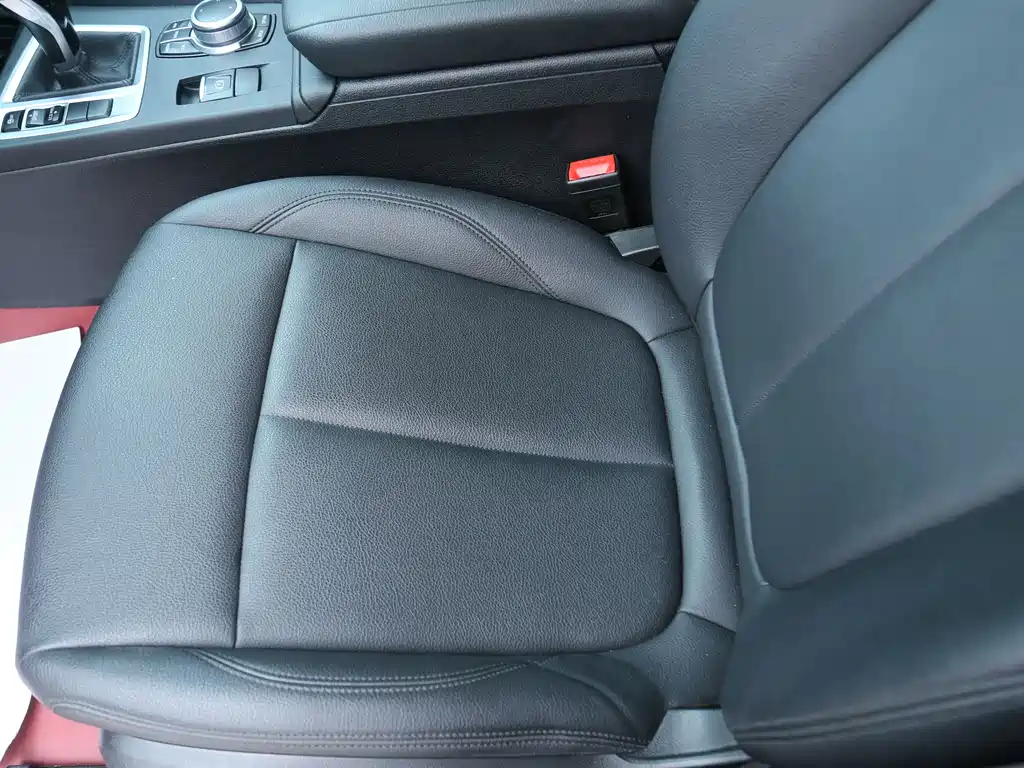 BMW BMW 1 Series 2021 120i M Sport 2021 - thumbnail 12