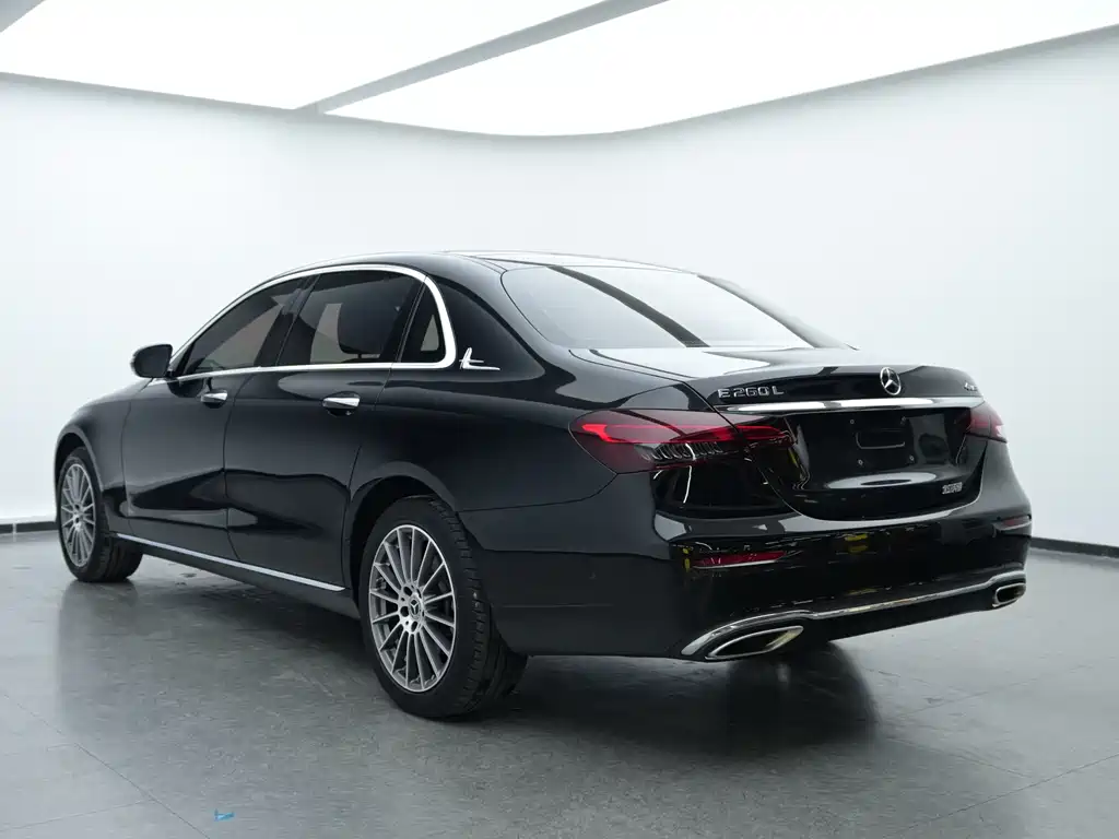 Mercedes-Benz Mercedes-Benz E-Class 2022 E 260 L 4MATIC 2022 - thumbnail 4