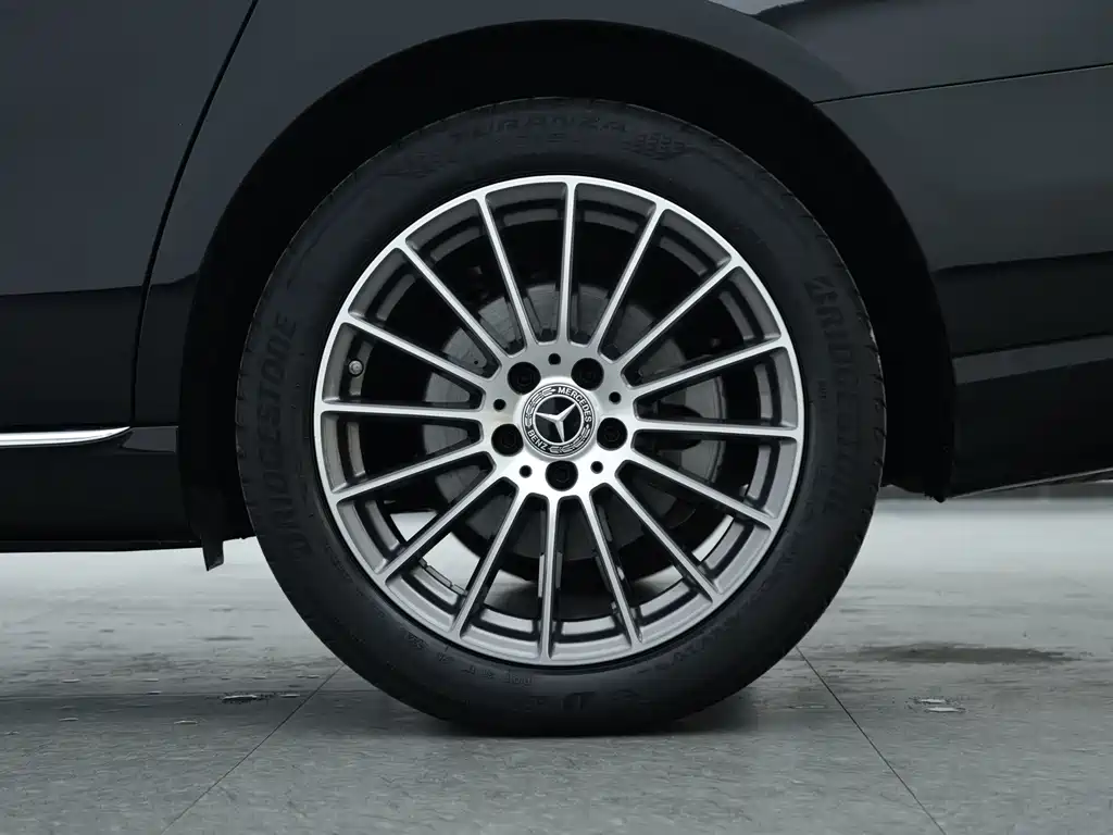Mercedes-Benz Mercedes-Benz E-Class 2022 E 260 L 4MATIC 2022 - thumbnail 9