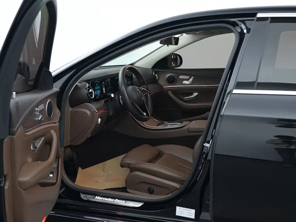 Mercedes-Benz Mercedes-Benz E-Class 2022 E 260 L 4MATIC 2022 - thumbnail 14