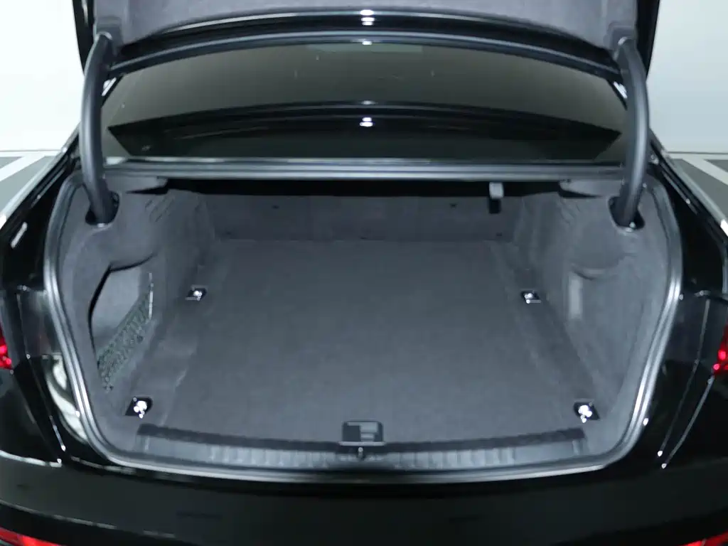 Audi Audi A6L 2025 45 TFSI Premium Dynamic Edition 2025 - thumbnail 6