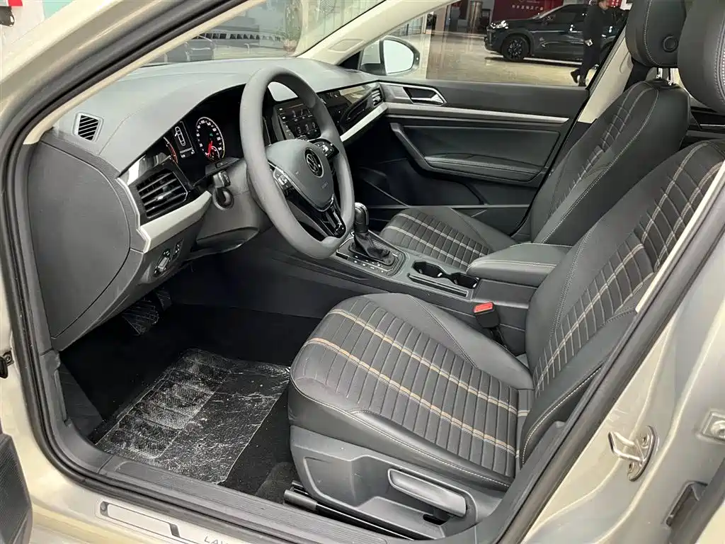 Volkswagen Lavida 2021 280TSI DSG Comfort Edition 2021 - thumbnail 12