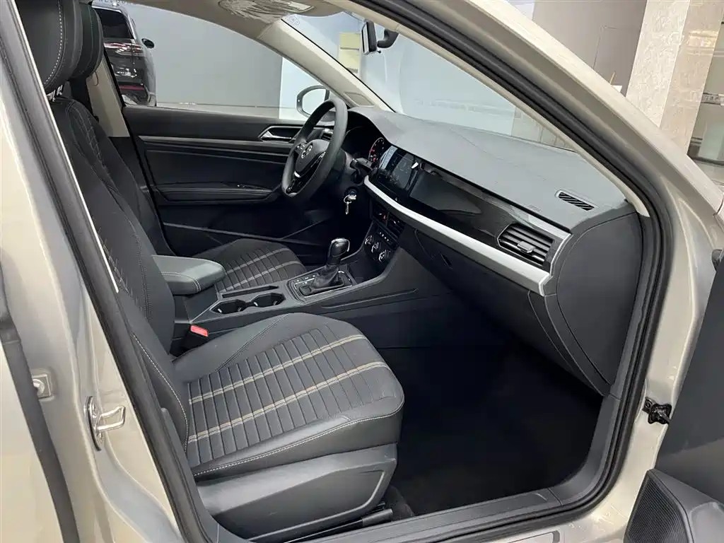 Volkswagen Lavida 2021 280TSI DSG Comfort Edition 2021 - thumbnail 14