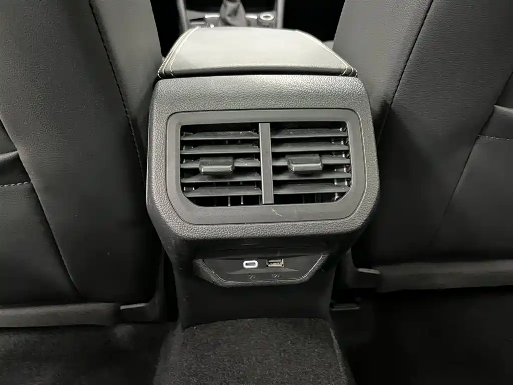 Volkswagen Lavida 2021 280TSI DSG Comfort Edition 2021 - thumbnail 16
