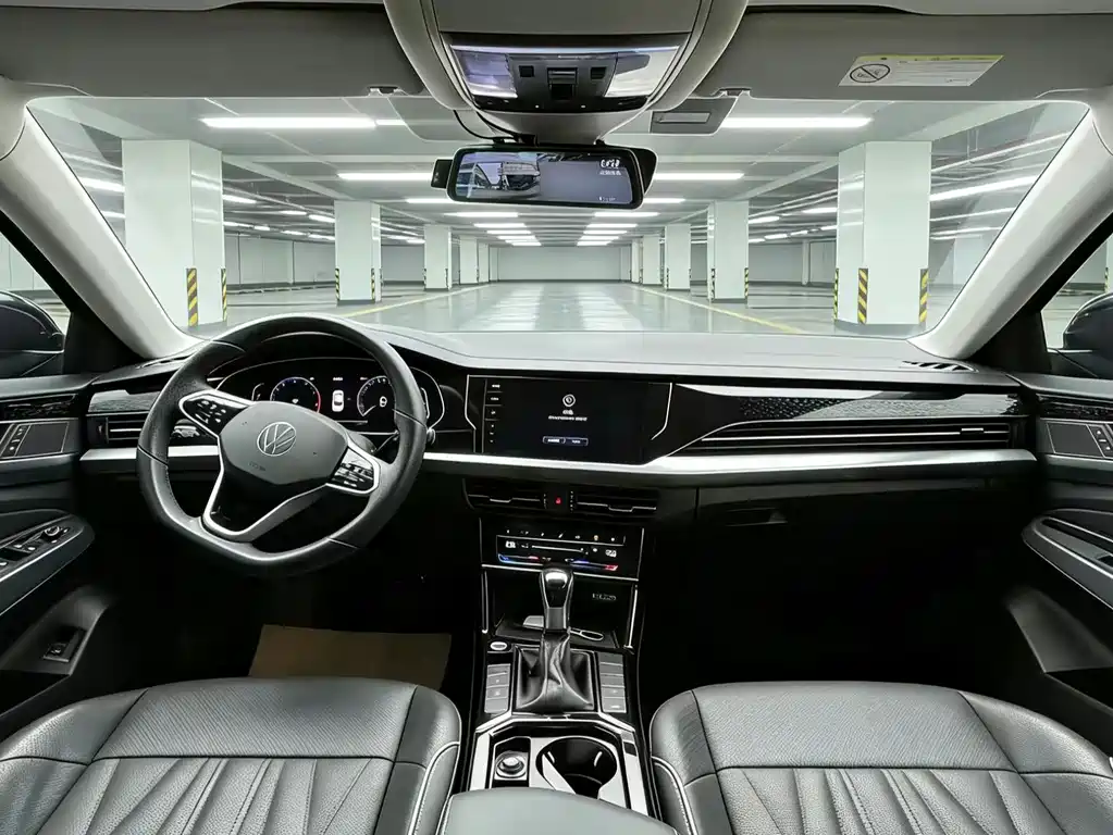 Volkswagen Volkswagen Passat 2022 330TSI Luxury Starry Sky Edition 2022 - thumbnail 5
