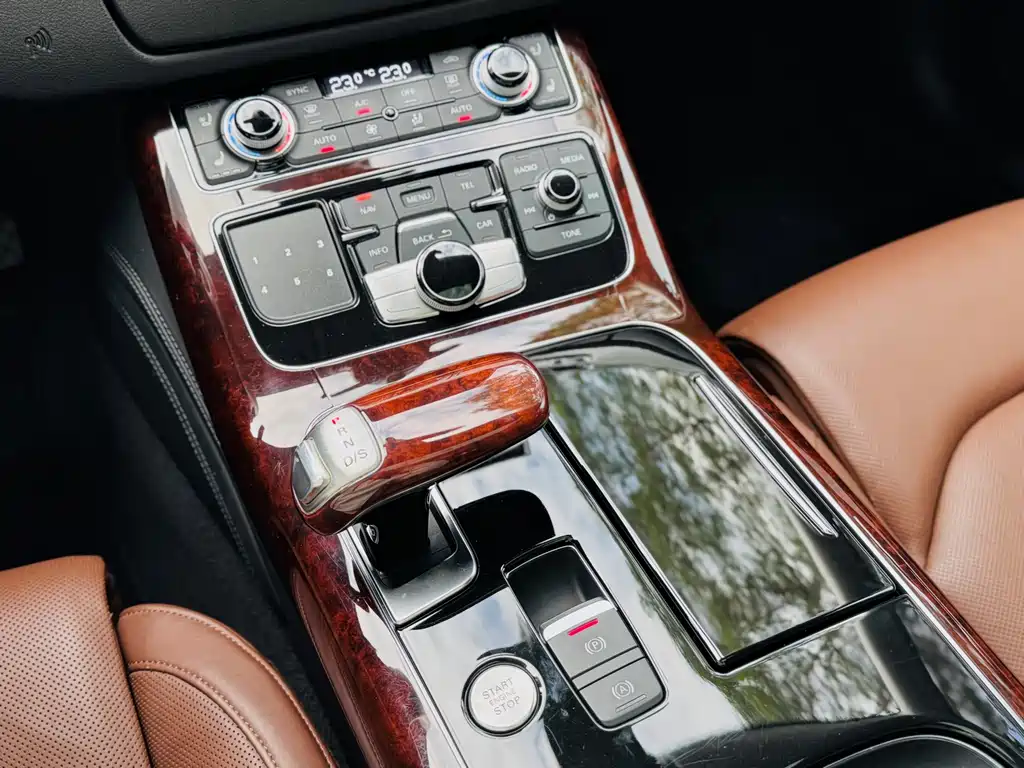 Audi Audi A8 2013 A8L 45 TFSI quattro Premium Edition 2013 - thumbnail 7