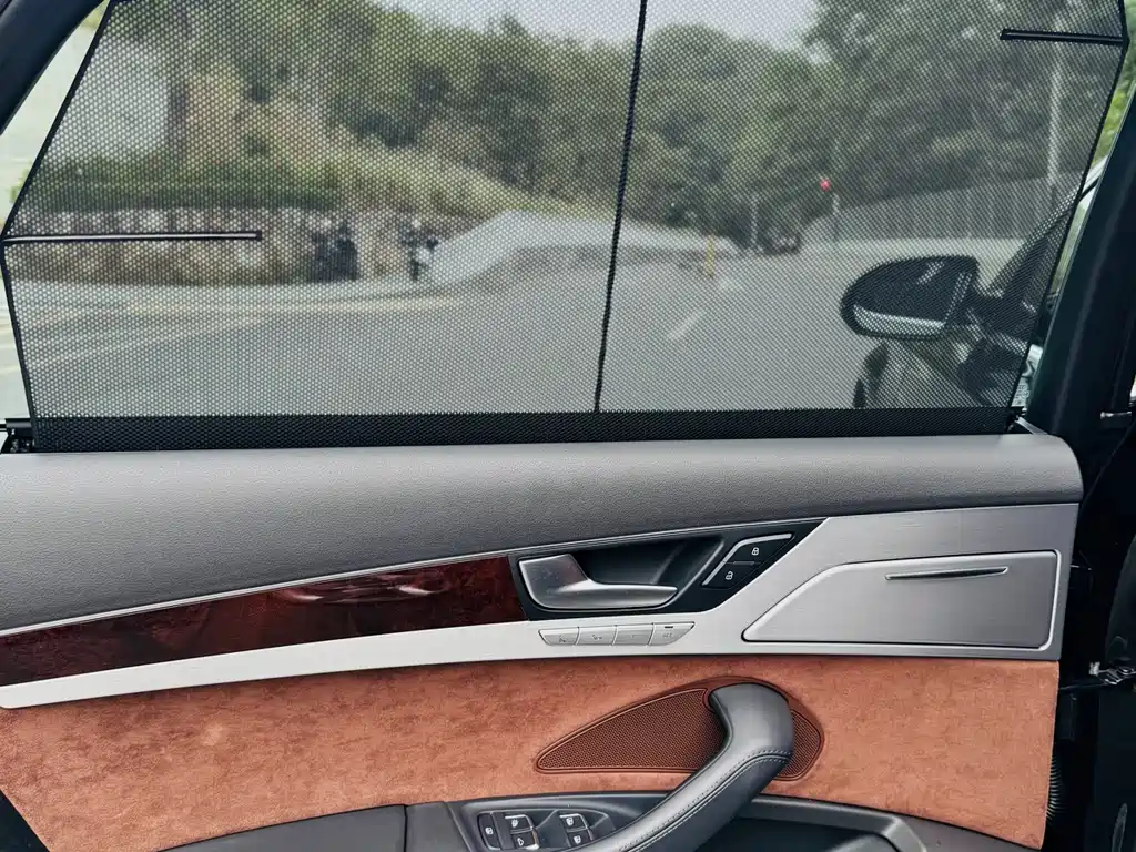 Audi Audi A8 2013 A8L 45 TFSI quattro Premium Edition 2013 - thumbnail 13